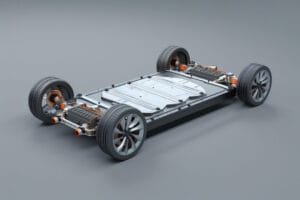 סוללה לרכב חשמלי – כל מה שצריך לדעת על סוללות